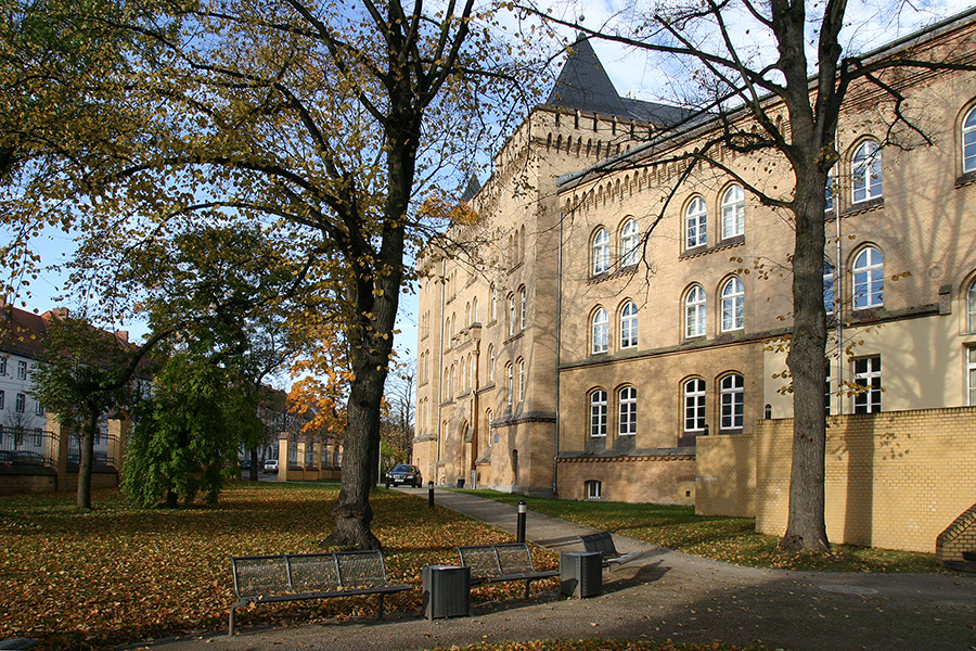 University complex at August-Bebel-Straße 12