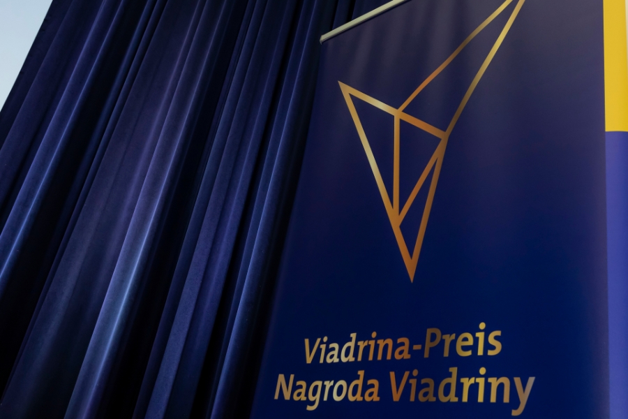 logo-curtain-viadrina-price